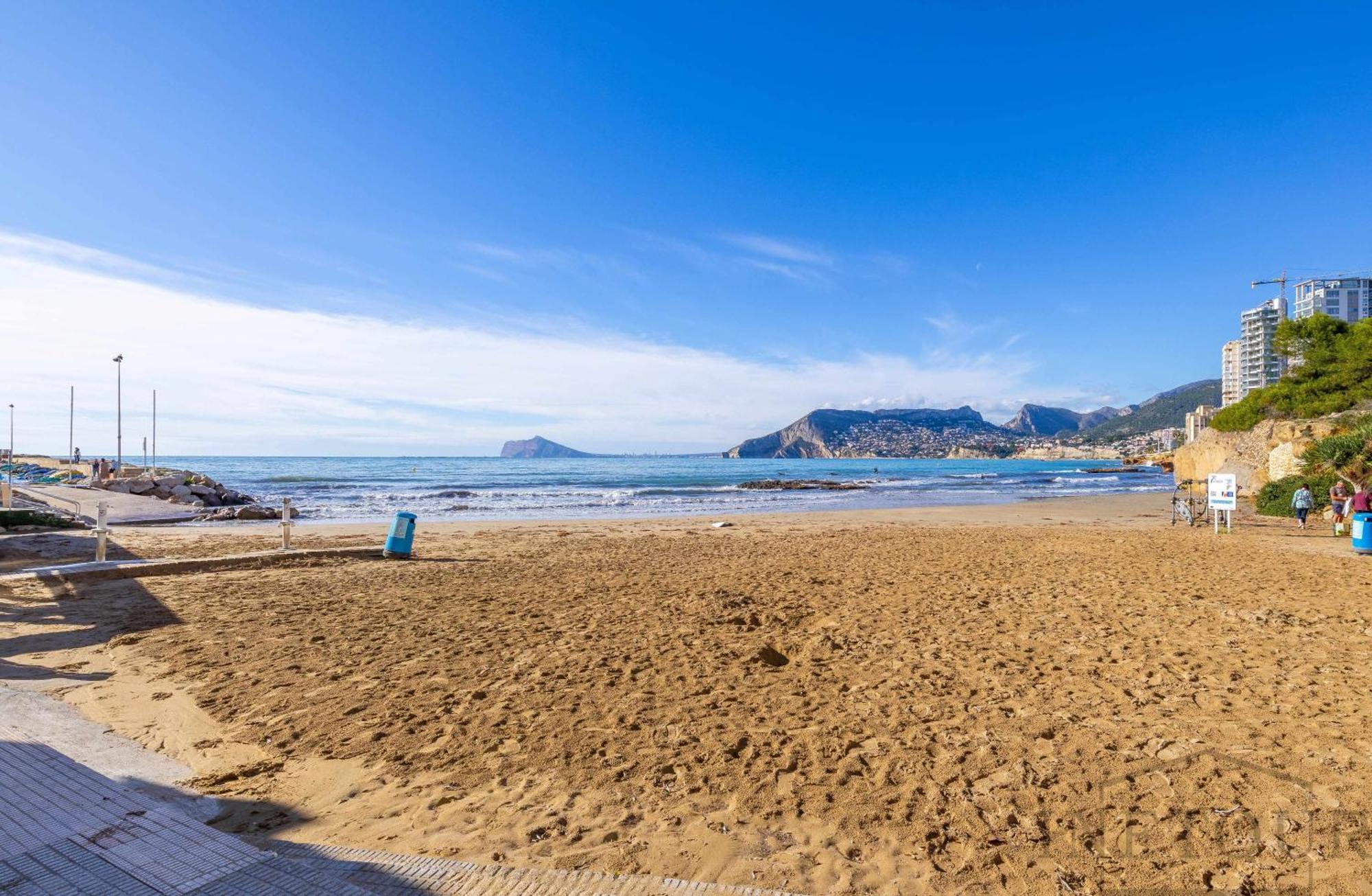 Inftour Medici Apartamento Calp Dış mekan fotoğraf